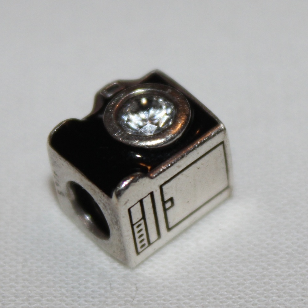 Pandora Sentimental Snapshots Charm
